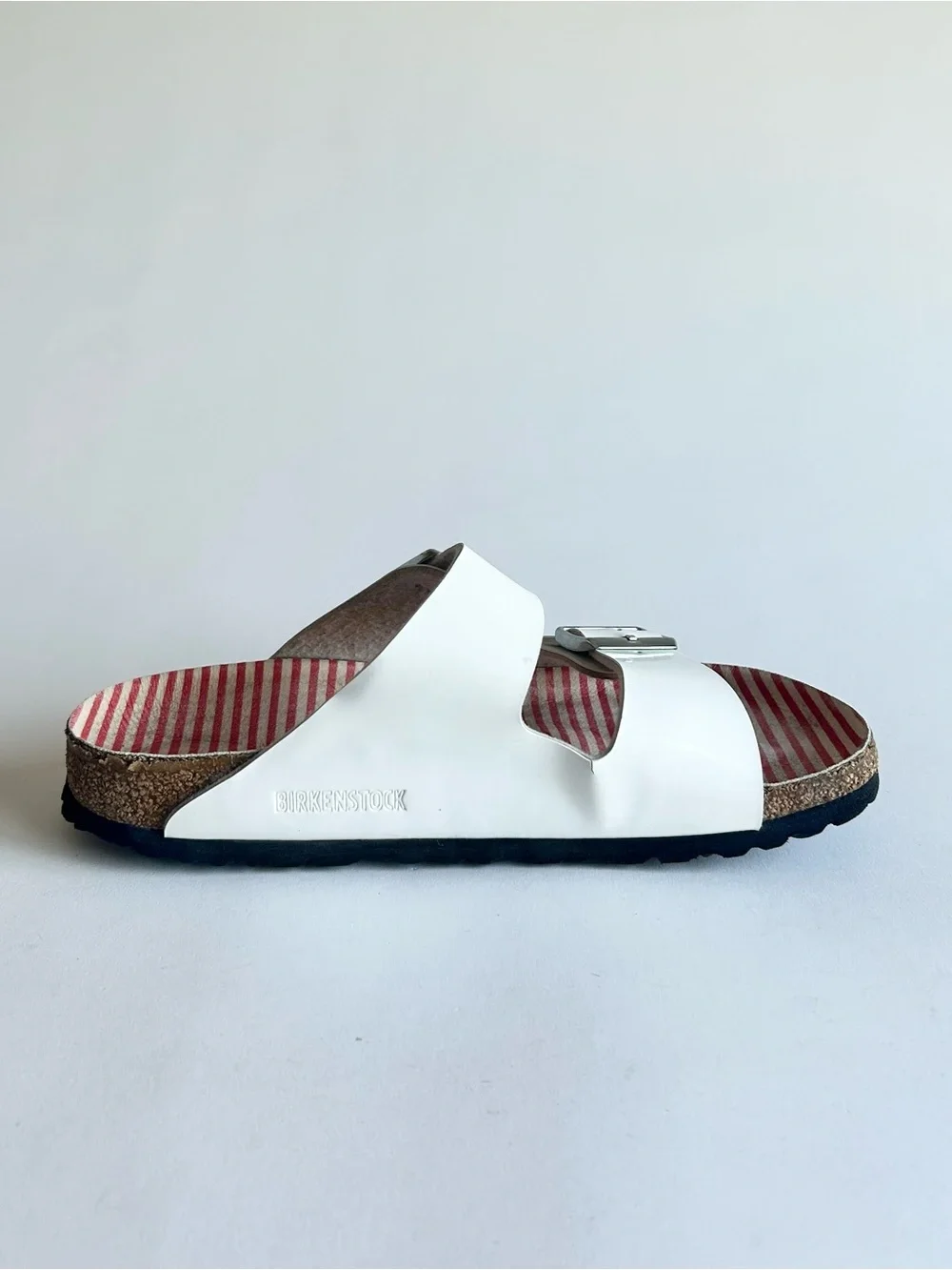 Birkenstock White Patent Leather Arizona Sandals size EUR 39, US 8.5